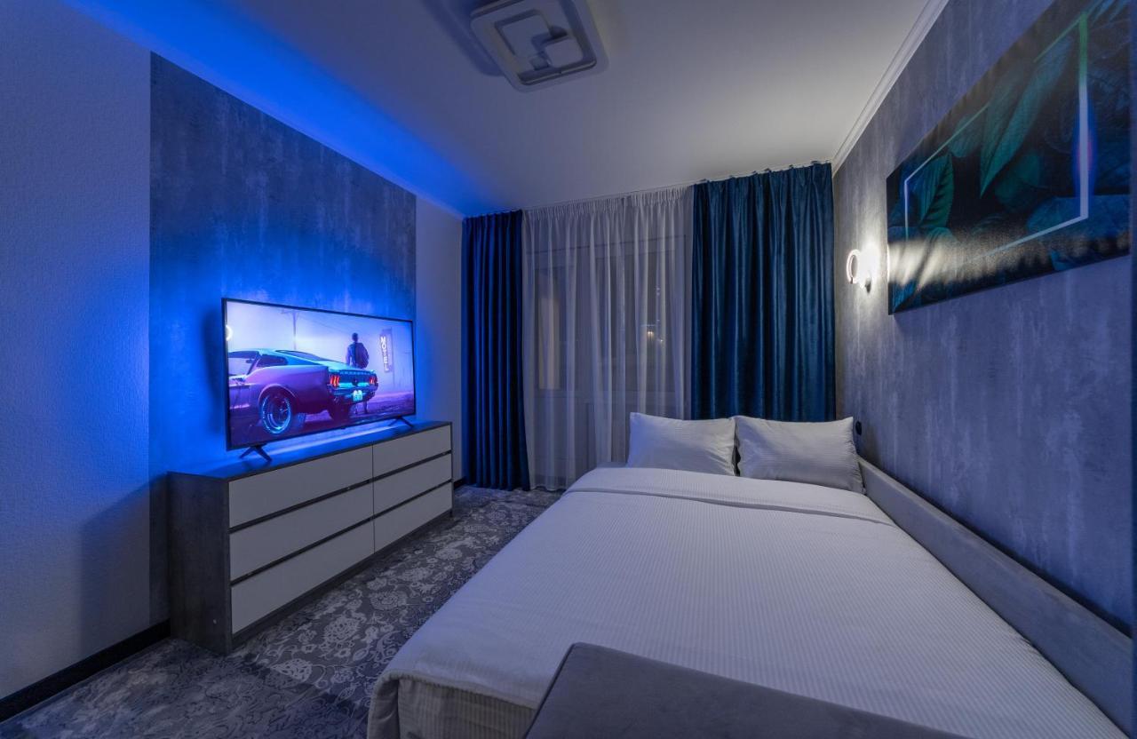 Modern 3 Bedroom Apartment Kiev Ngoại thất bức ảnh