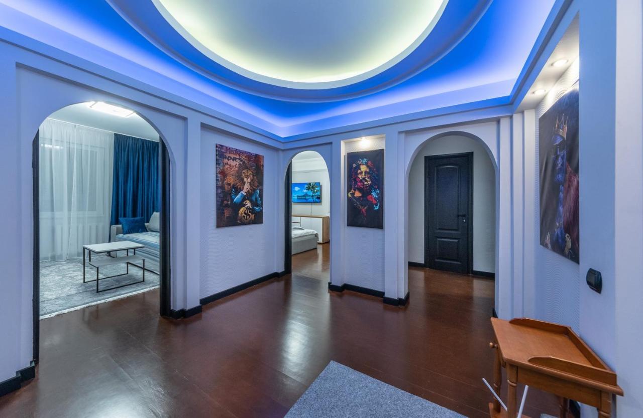 Modern 3 Bedroom Apartment Kiev Ngoại thất bức ảnh